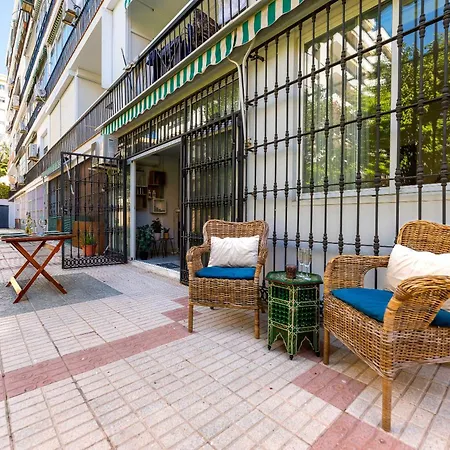 Apartment Paradiso