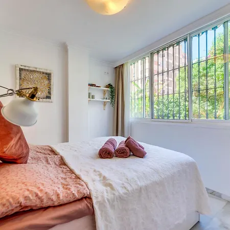 Apartment Paradiso *